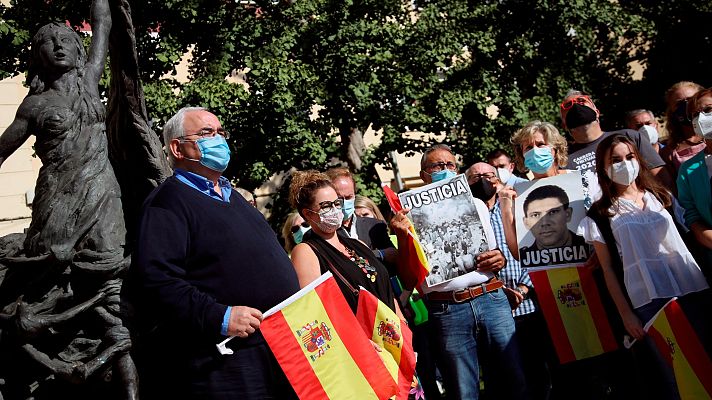 Telediario Fin de Semana - Las víctimas del terrorismo lamentan los homenajes a etarras