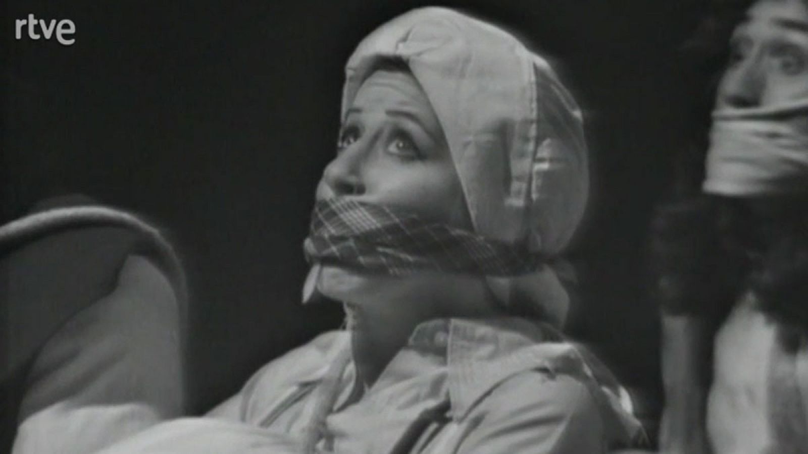 Jueves locos - Capítulo 5 - Jueves locos | Ver