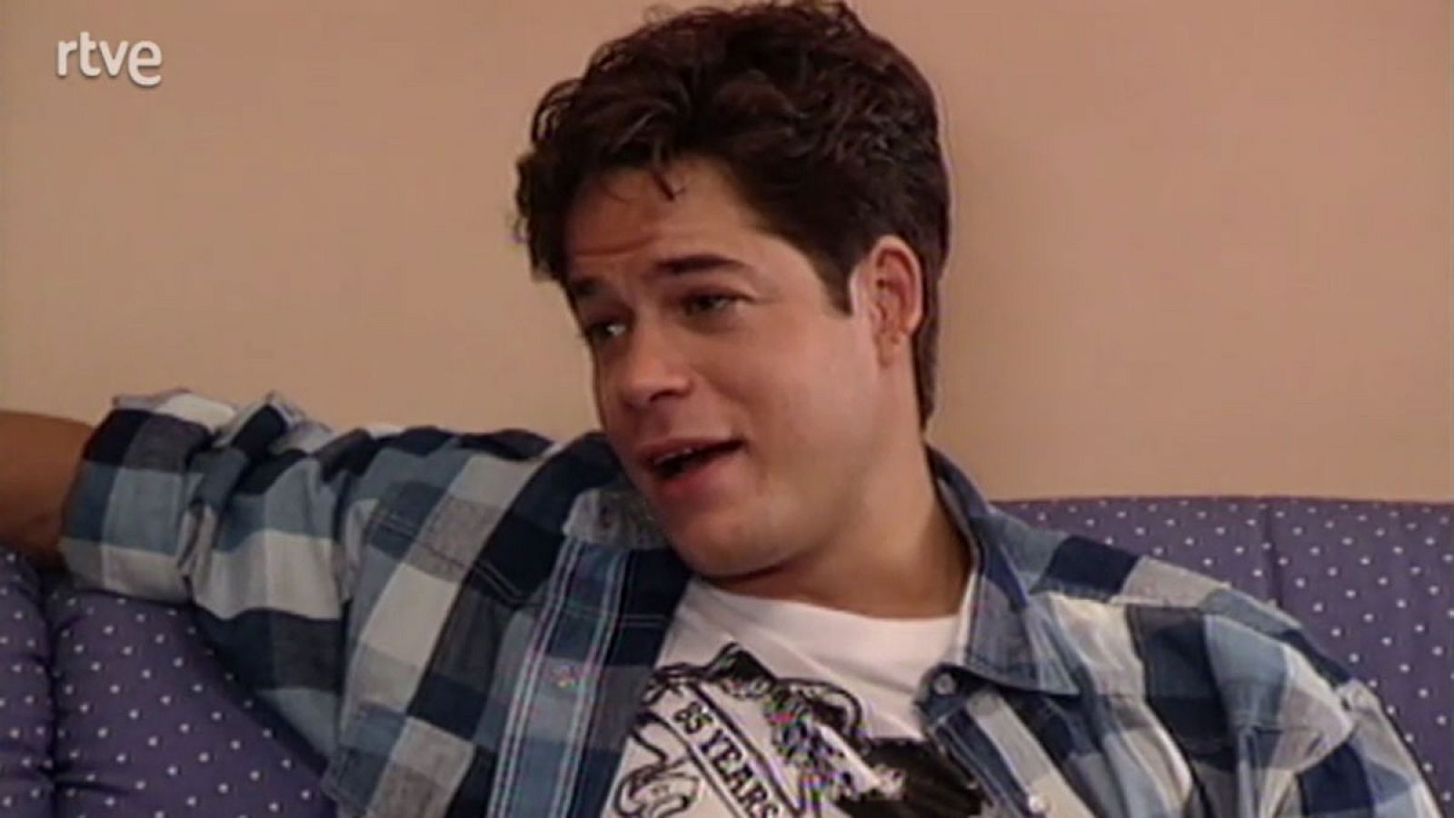 Colegio Mayor - Colegio al borde del ataque de nervios - Colegio Mayor | Ver