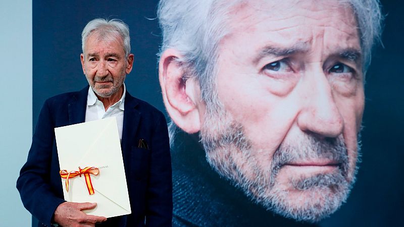 José Sacristán, el niño que "jugaba en serio" a ser un indio delante de su abuela, recoge el Premio Nacional de Cinematografía