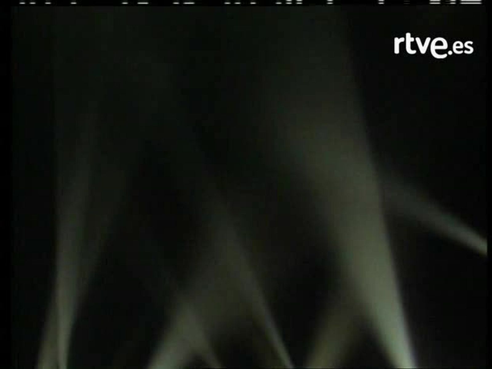 Bola de cristal - La cuarta parte: Las entrevistas del patito 'Agatha Ruiz de la Prada' | Ver