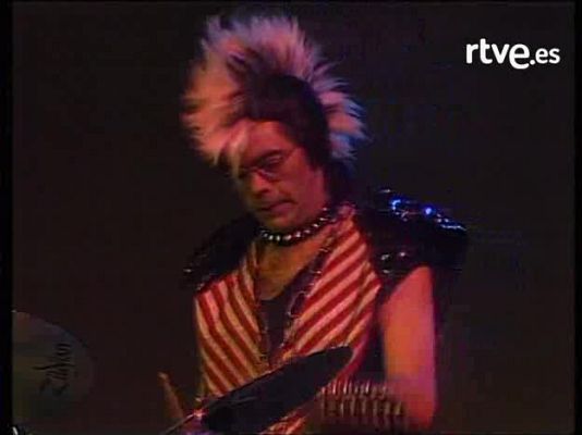 La bola de cristal - The Traka 'El grupo rock'