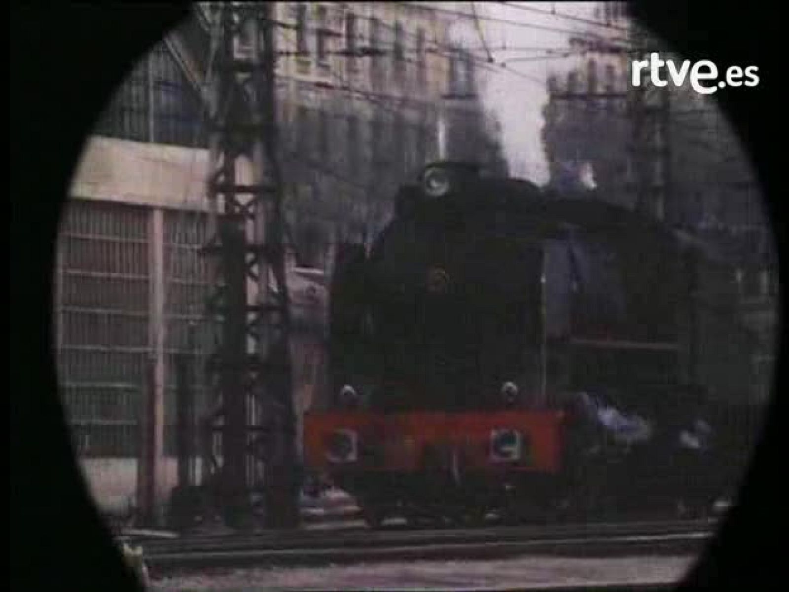 Bola de cristal - Acordes en espiral: Los Ronaldos 'Si os váis' | Ver