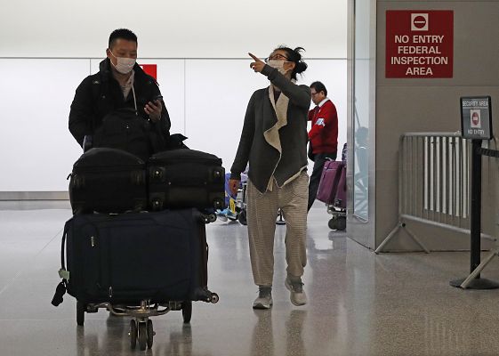 Telediario 1 - Más de un año después EE.UU. permitirá la entrada de ciudadanos comunitarios si presentan la vacuna contra la COVID-19