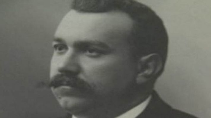 Biografía - Juan Rof Codina