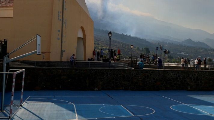 Telediario 1 - Así afecta la erupción del volcán de La Palma al mundo del deporte