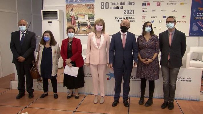 Universo UNED - XXXII Premio del Narración Breve y del III Premio de Poesía