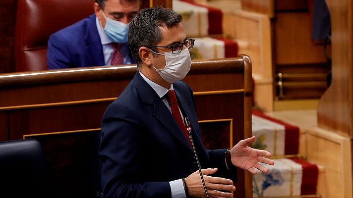 Telediario 1 - La ausencia de varios ministros desata las críticas de la oposición en una sesión de control al Gobierno marcada por Cataluña