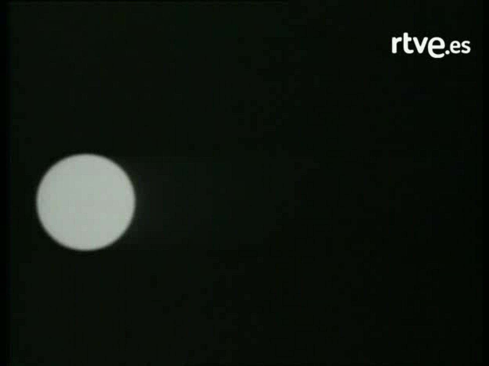 Bola de cristal - La cuarta parte: El Noticiario 'Andy Warhol' | Ver