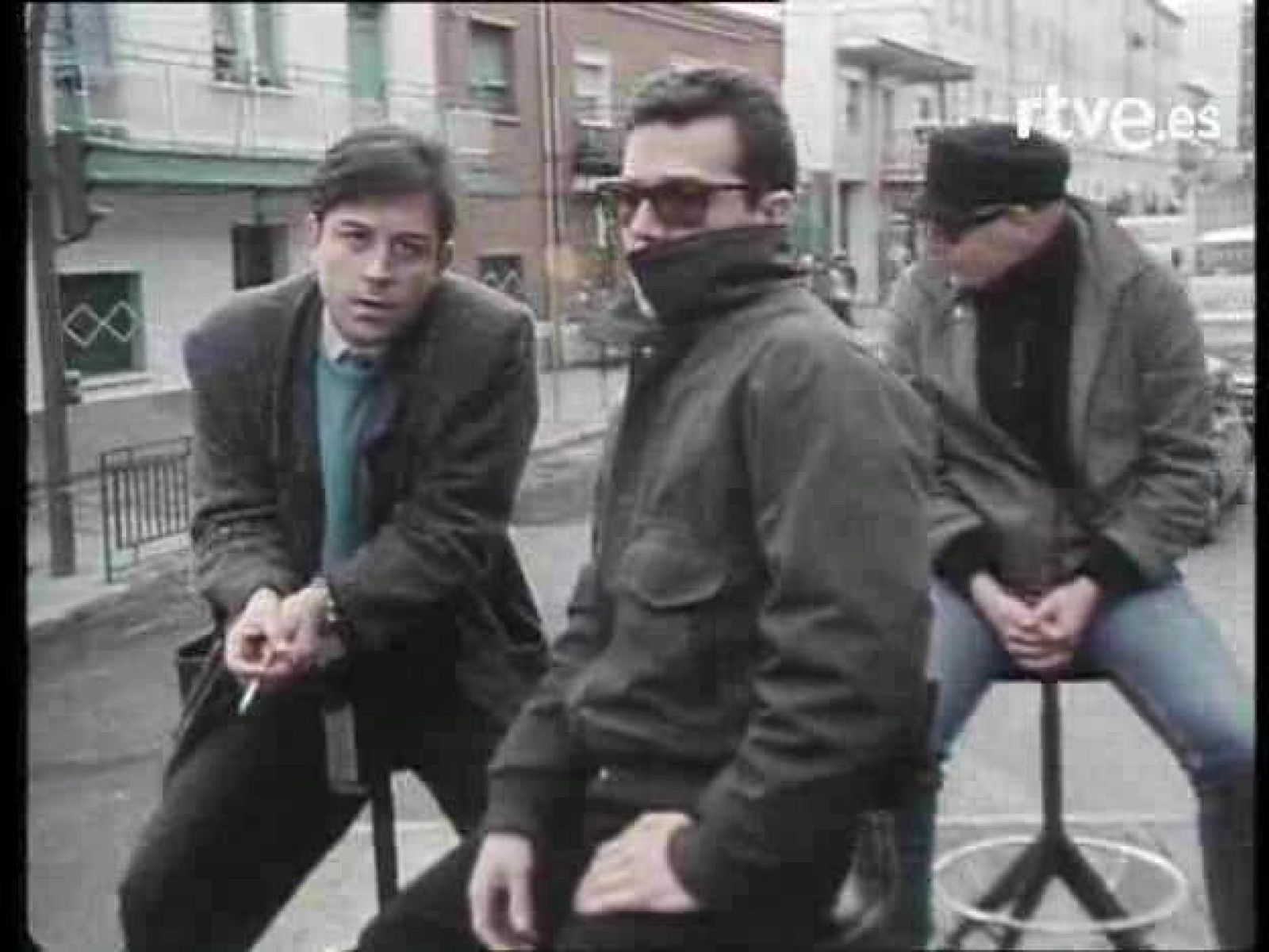 Bola de cristal - Acordes en espiral: La Mode 'La evolución de las costumbres' | Ver