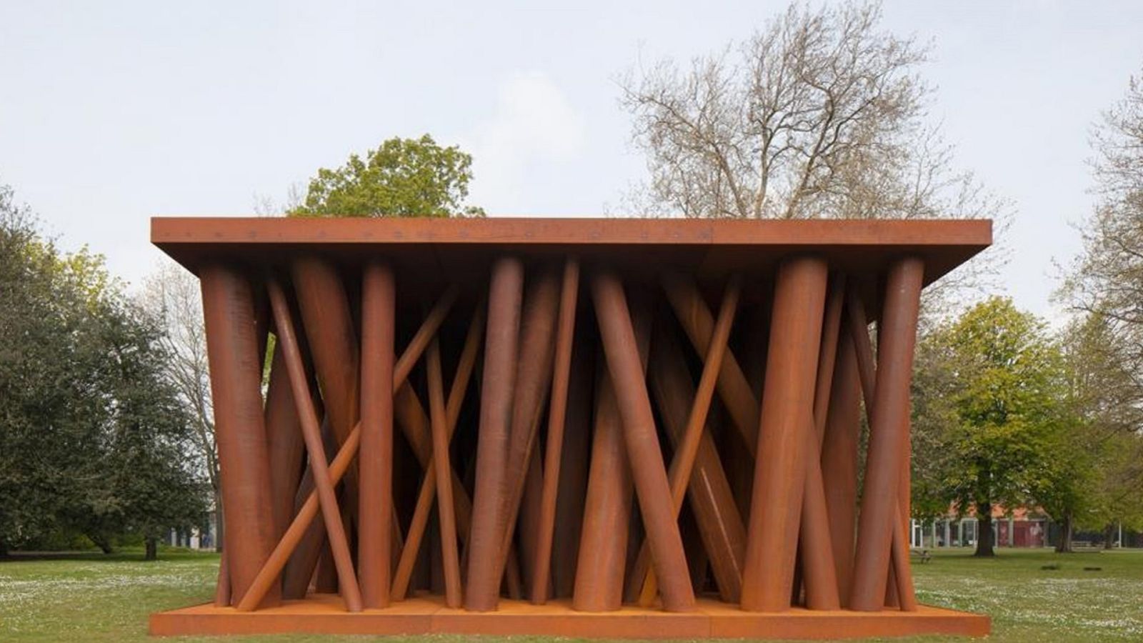 Metrópolis - Trienal Brujas 2021 - ver ahora