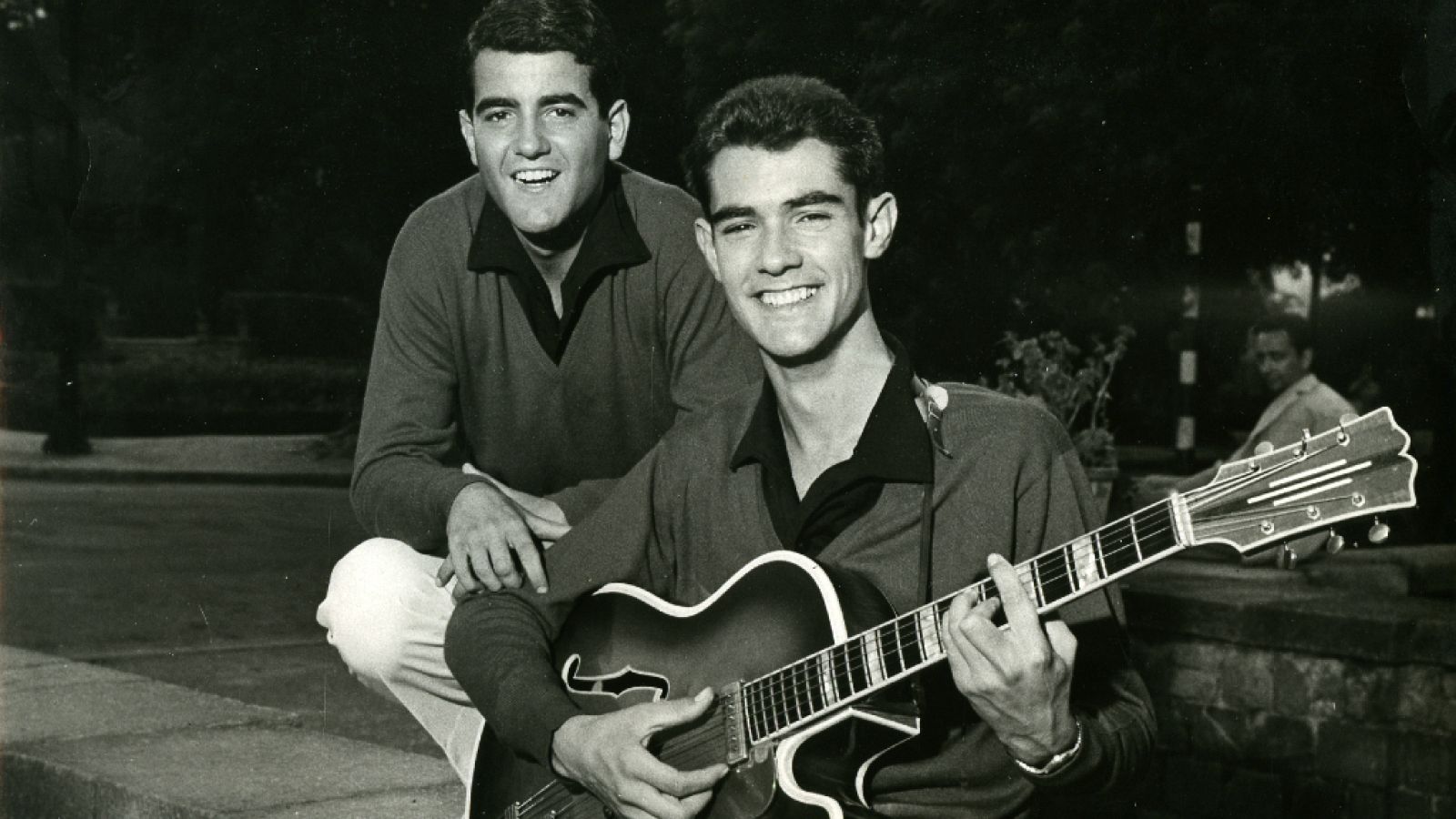 Lazos de sangre - Dúo Dinámico, resumen de su vida