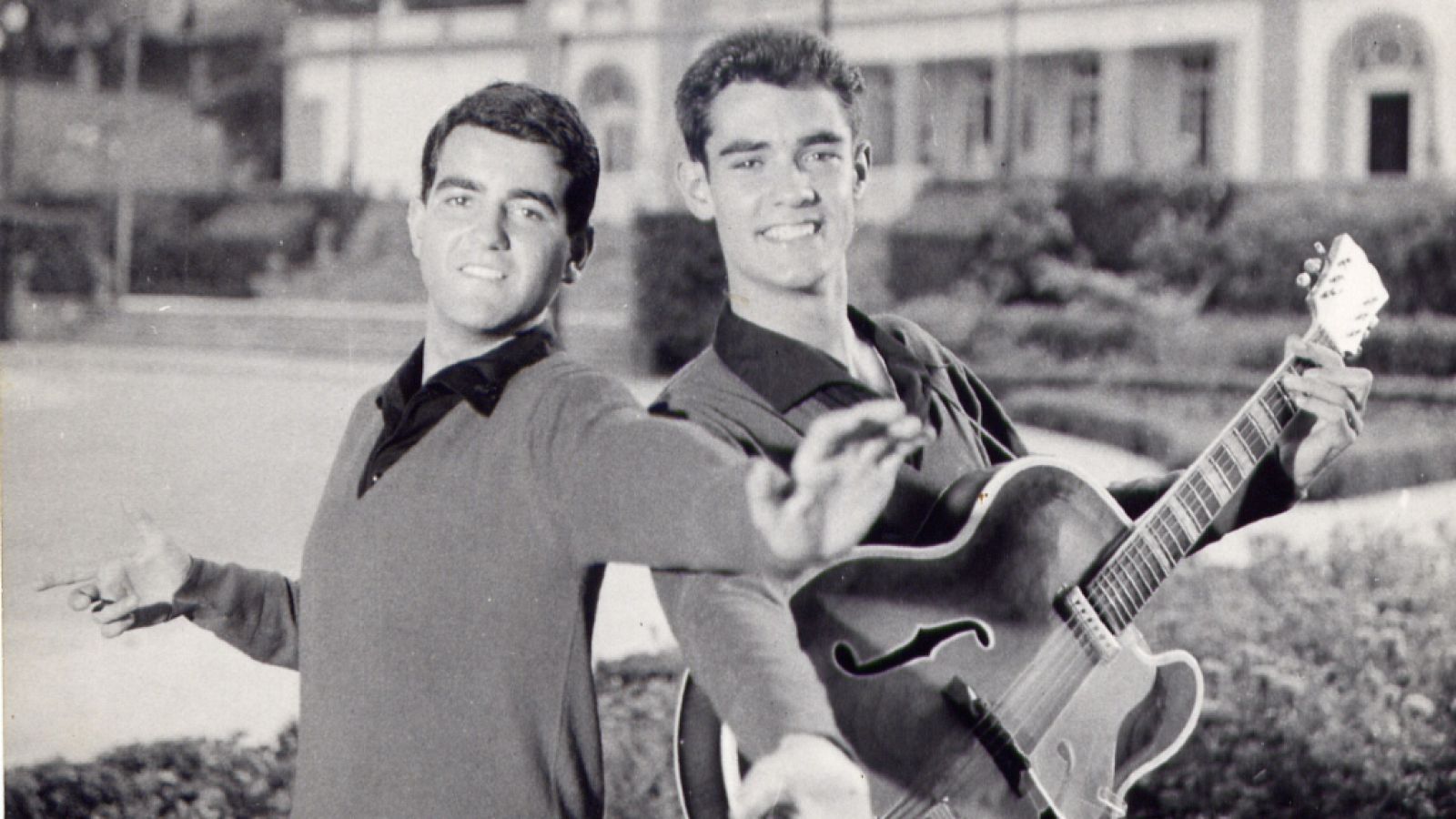 Lazos de sangre - Las canciones del Dúo Dinámico que nos marcaron