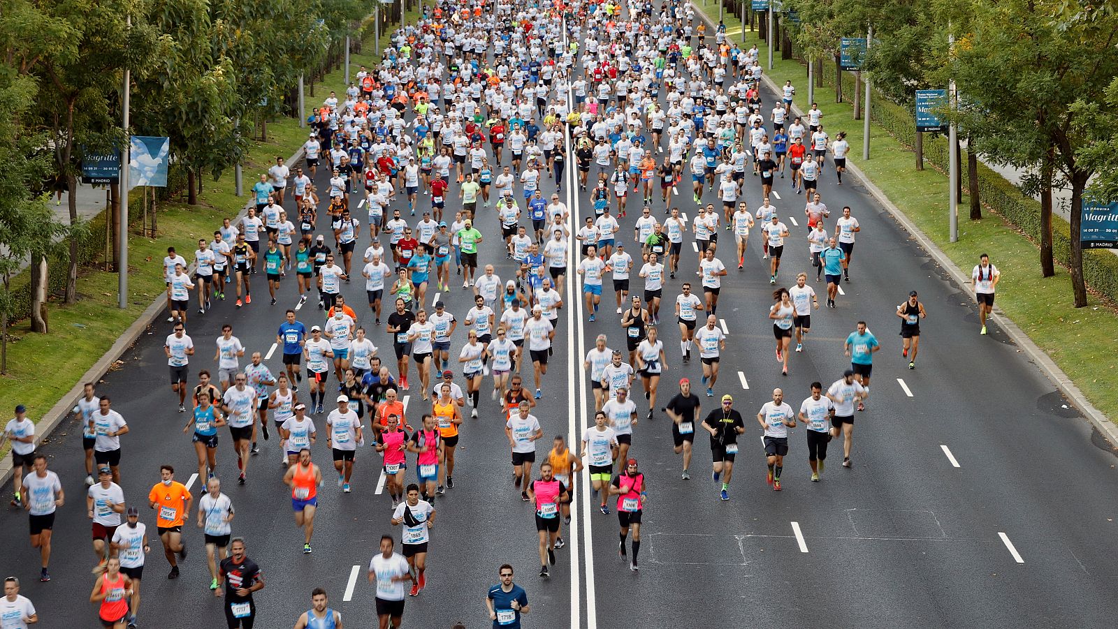 Emoción, ilusión y nervios en el regreso del maratón de Madrid