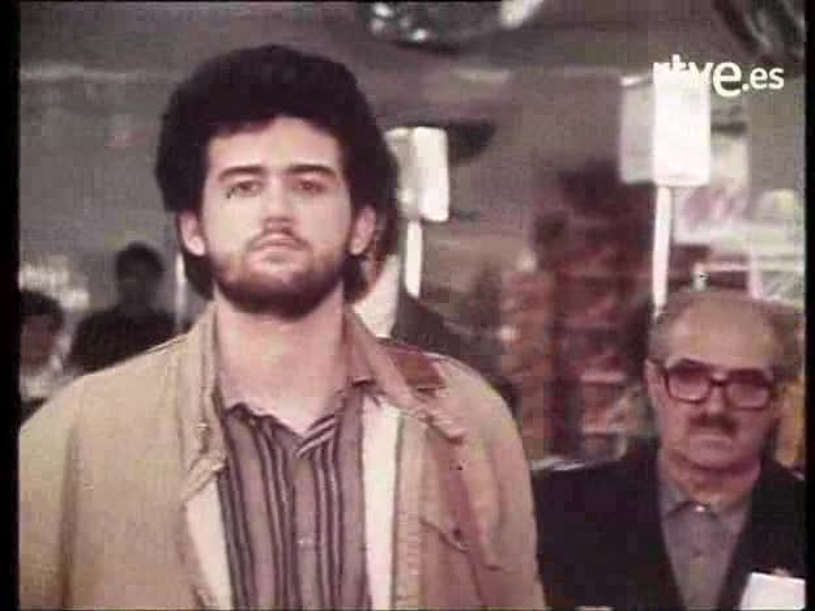 Bola de cristal - Acordes en espiral: Vocoder 'What happens now' | Ver