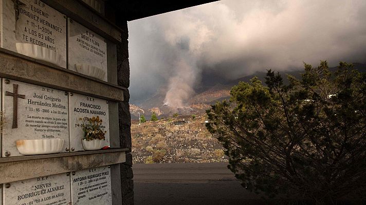Informativo 24h - La colada de magma arrasa con la iglesia de Todoque