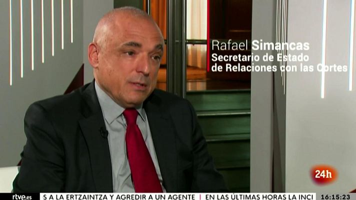 Parlamento - Rafael Simancas, sec. de estado de Relaciones con las Cortes