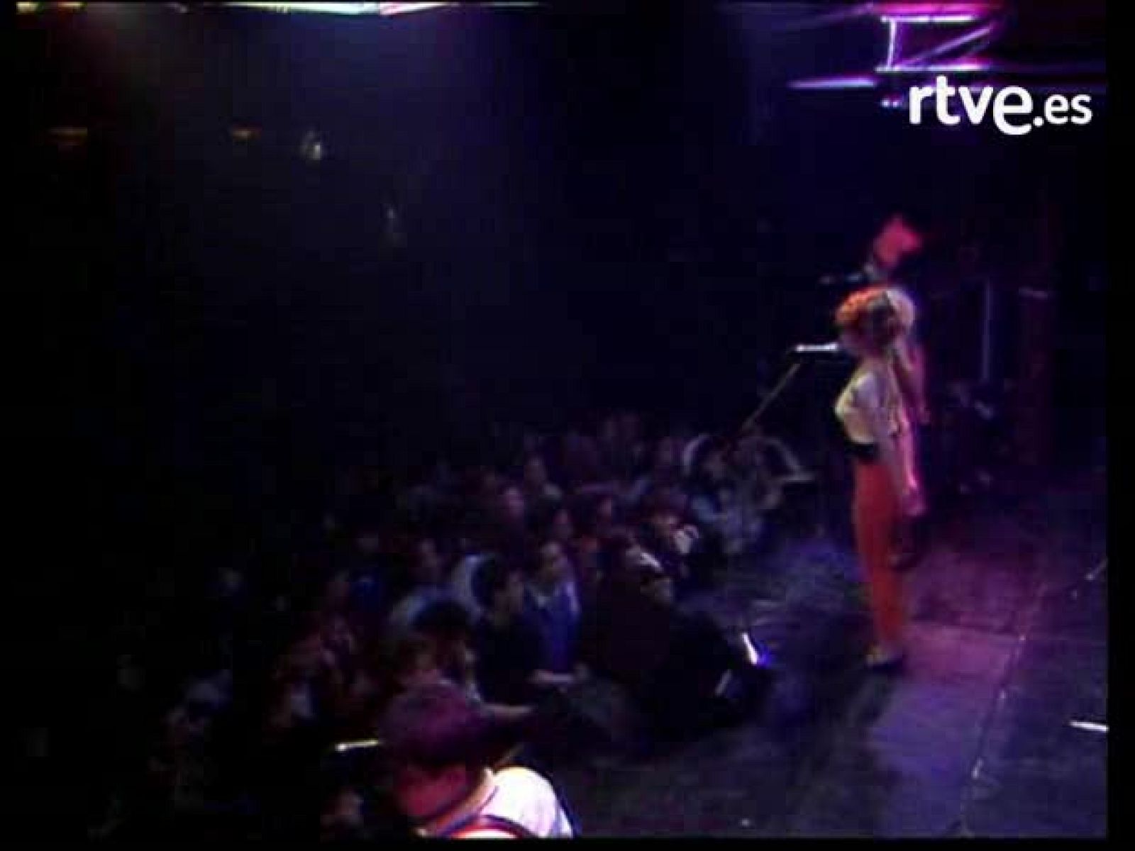 Bola de cristal - Acordes en espiral: Objetivo Birmania 'Alumba Kata' | Ver