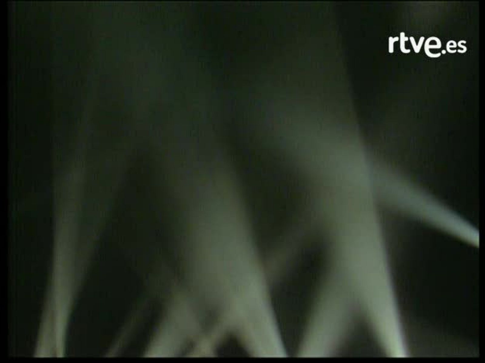 Bola de cristal - La cuarta parte: Las entrevistas del patito 'Chicho Ibáñez Serrador' | Ver