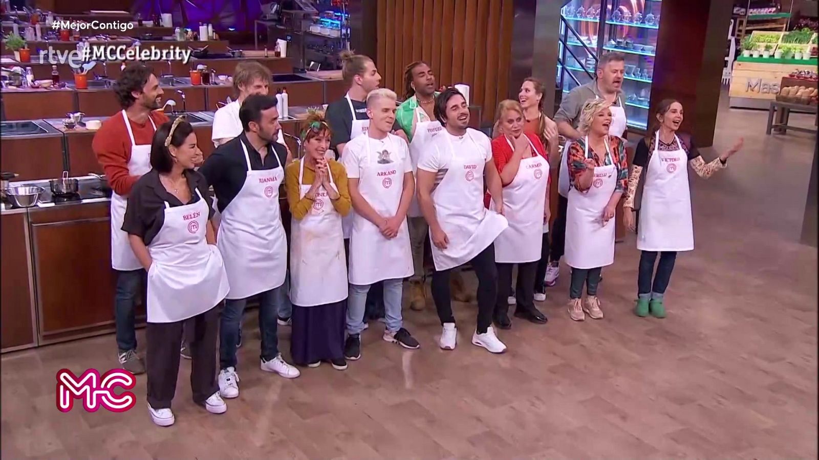 Continúa la guerra de divas de MasterChef Celebrity 6 entre Victoria Abril y Verónica Forqué