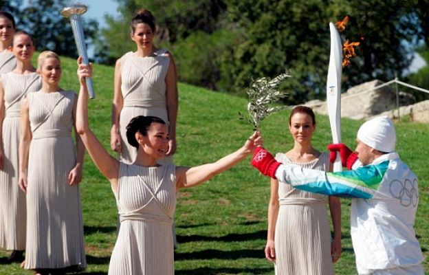  - Vancouver espera la llama olímpica