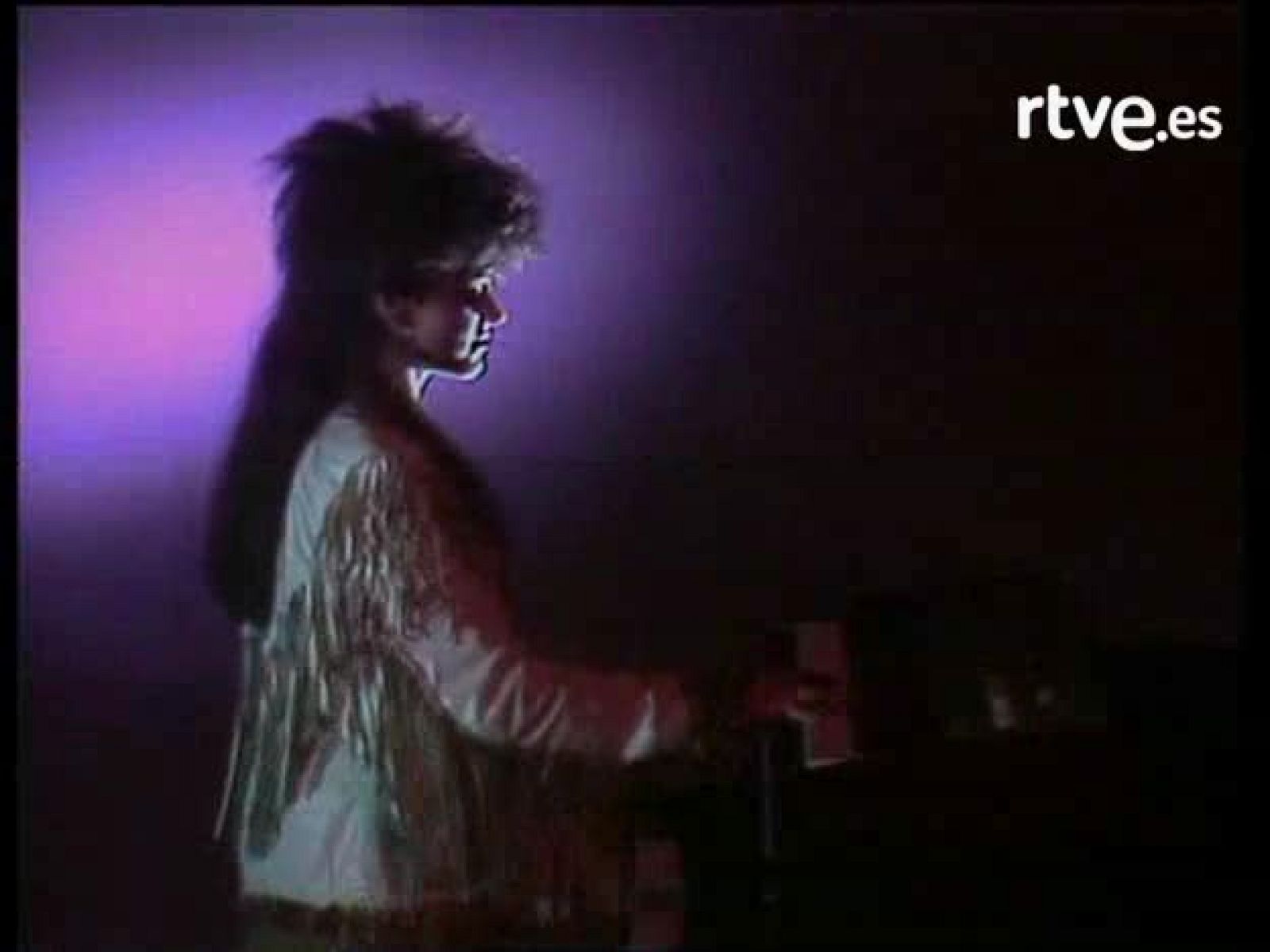 Bola de cristal - Acordes en espiral: Ana Curra 'Una noche sin ti' | Ver