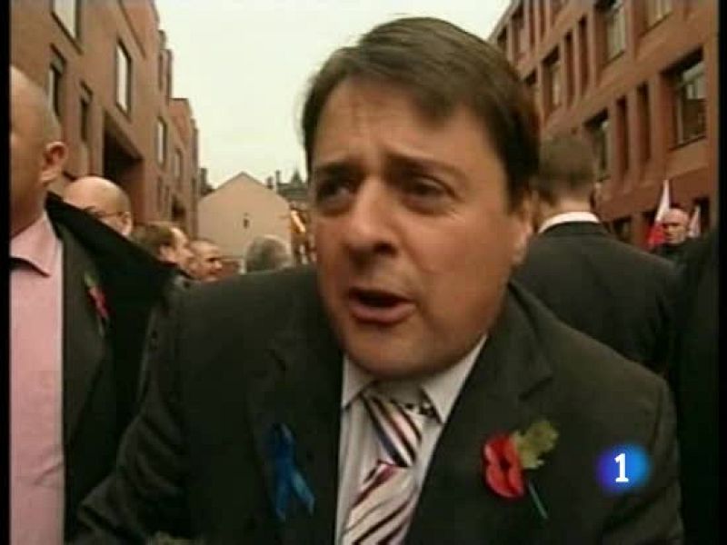 El líder de un partido racista, en la BBC