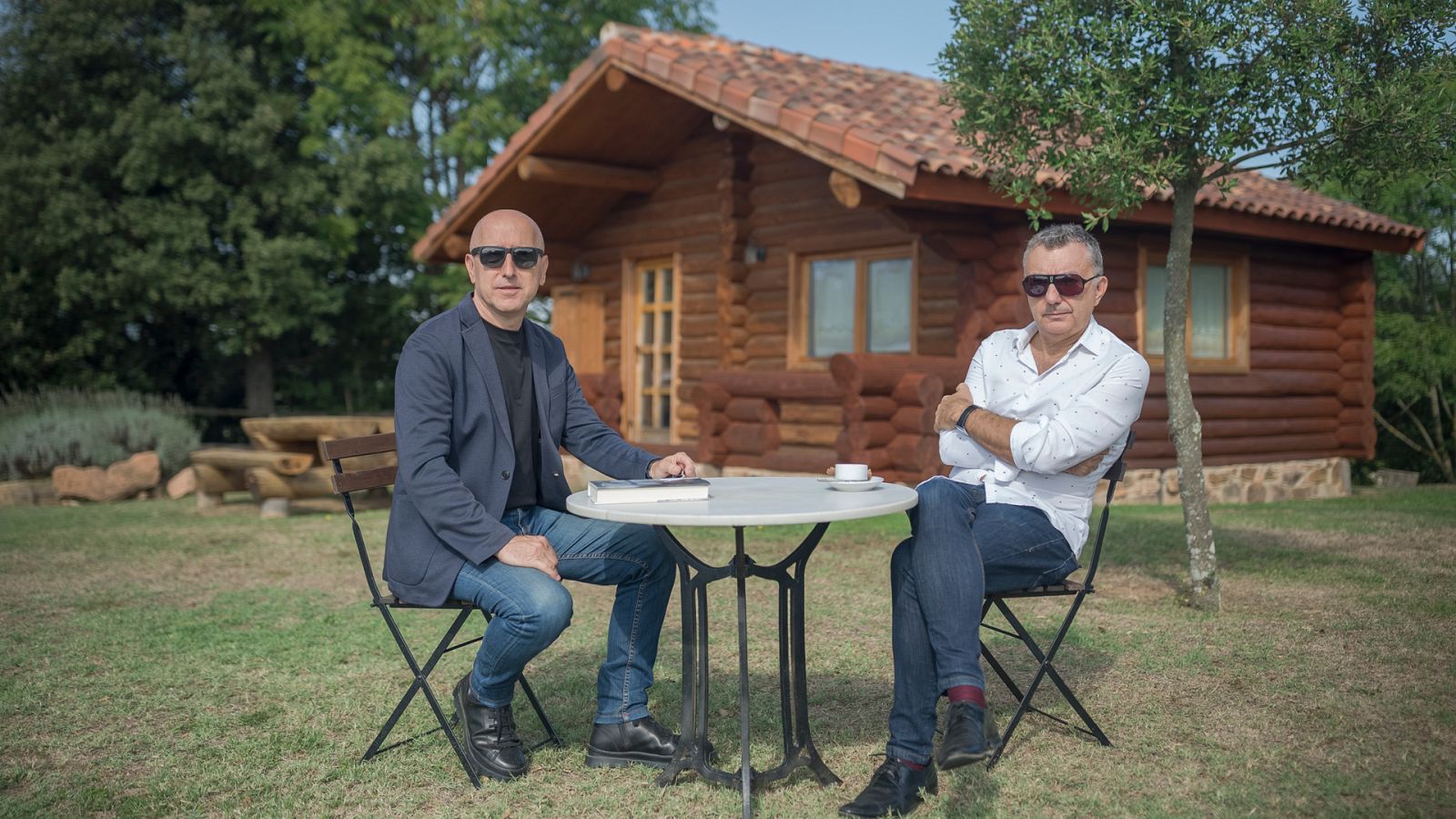 Página 2 - Manuel Vilas - ver ahora