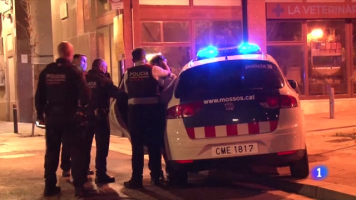 L'Informatiu - Aldarulls a la primera nit de les festes de Sarrià