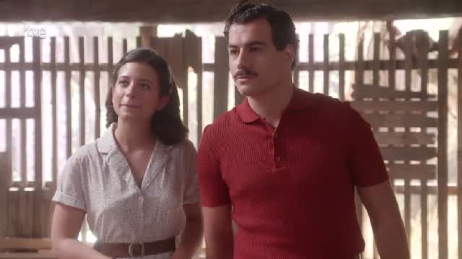 Dos Vidas: Víctor vuelve a la fábrica - Dos vidas | Ver