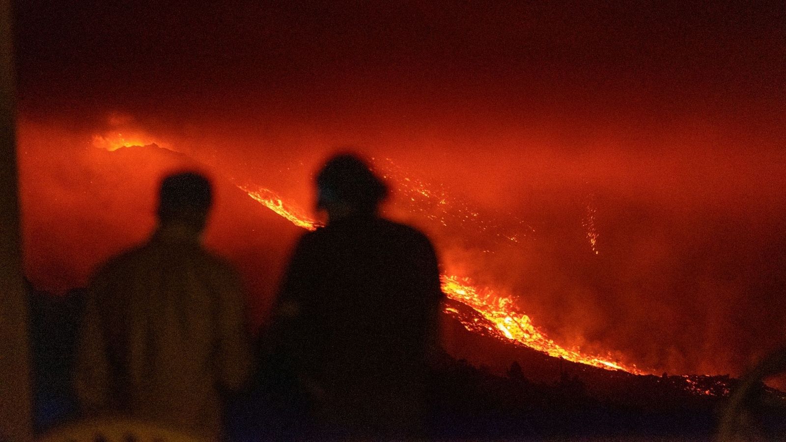 La emisión de dióxido de azufre puede ser clave para calcular cuánto durará la erupción - La hora de La 1 | Ver