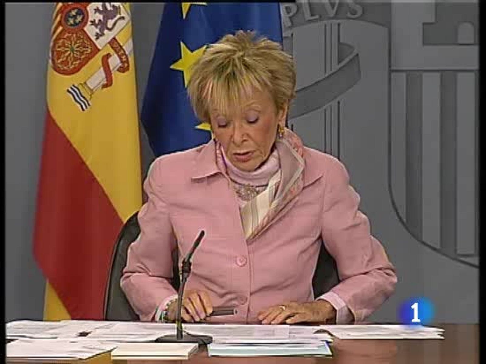 De la Vega ha desmentido las acusaciones de Camps en las que relacionaba al Gobierno con la trama Gürtel | Ver