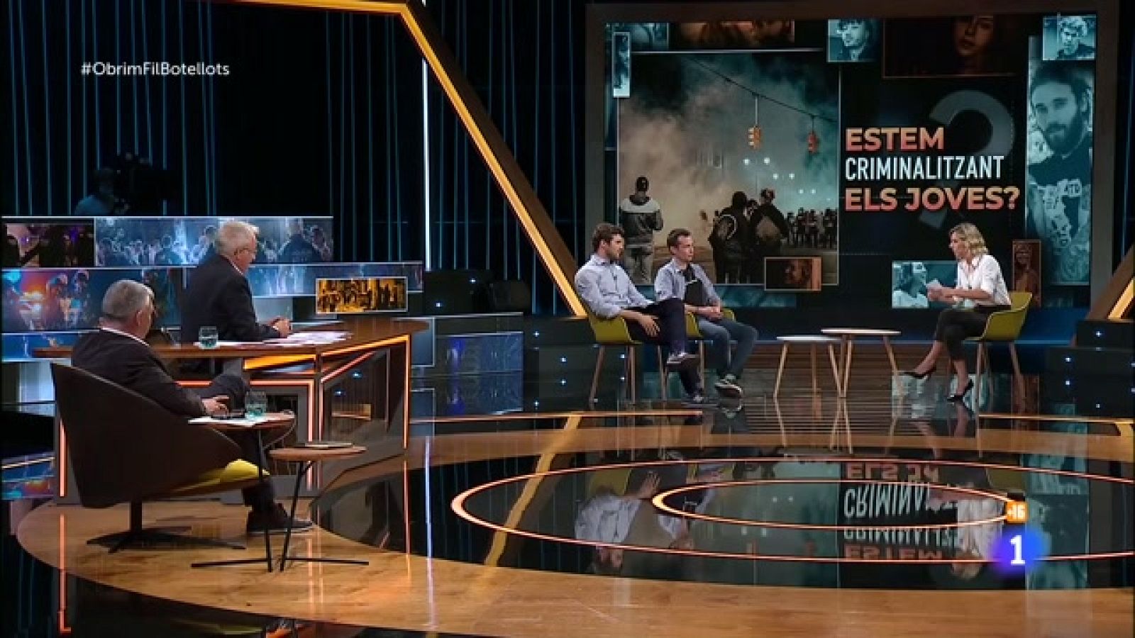 Obrim fi - Debat de joves: botellots sí, botellots no