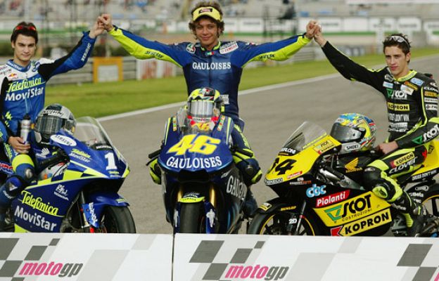  - Rossi, campeón de MotoGP en 2004