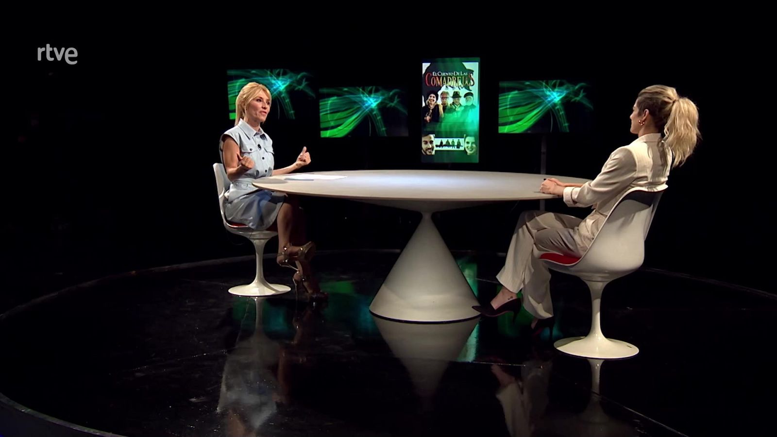 Versión española - Coloquio: El cuento de las comadrejas - ver ahora