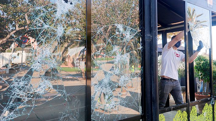 Telediario 1 - Crece la preocupación por los incidentes violentos en los macrobotellones