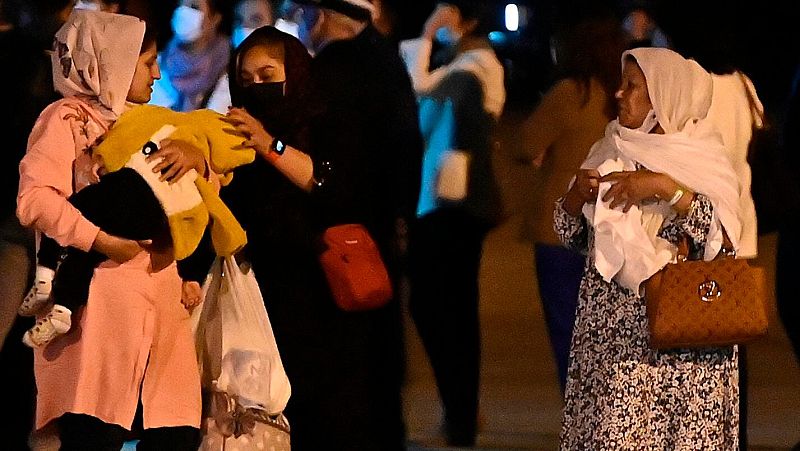 Familias de refugiados afganos se reencuentran en España | Ver