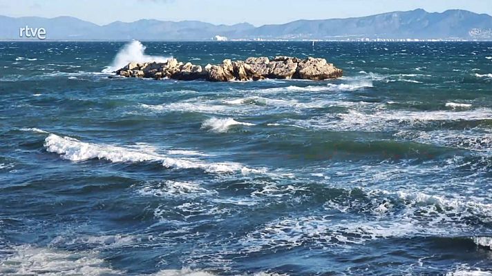 El tiempo - En Canarias, intervalos nubosos en el norte de las islas, con posibilidad de lluvias débiles