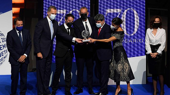 Informativo 24h - Carmen Mola gana el Premio Planeta 2021 por su novela 'La bestia' y se desvela su identidad secreta