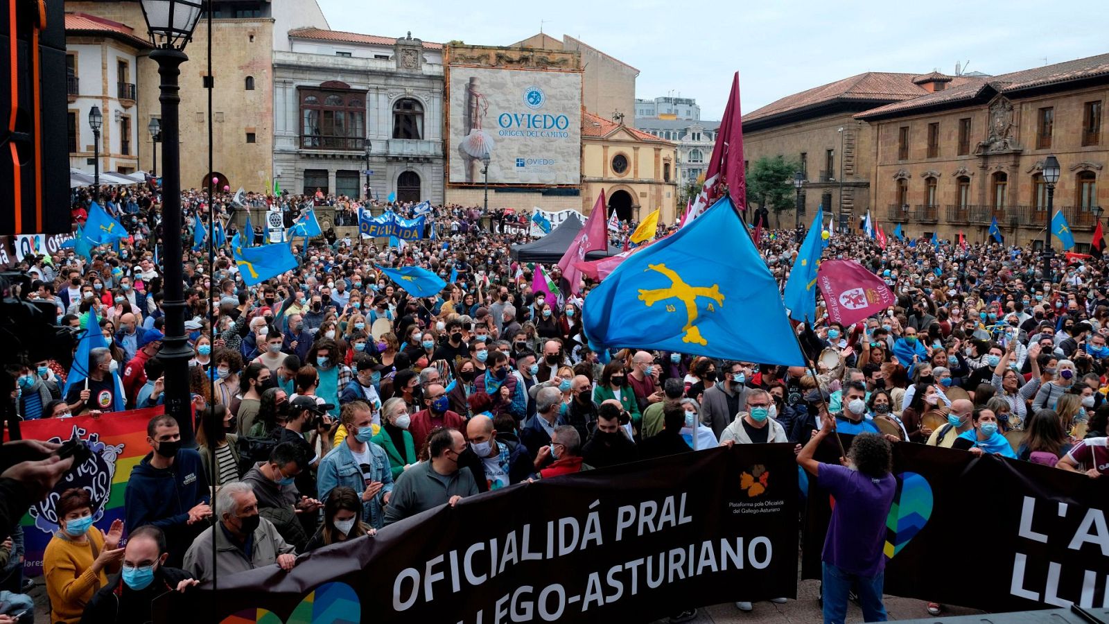 Manifestación por la oficialidad del asturiano | Ver