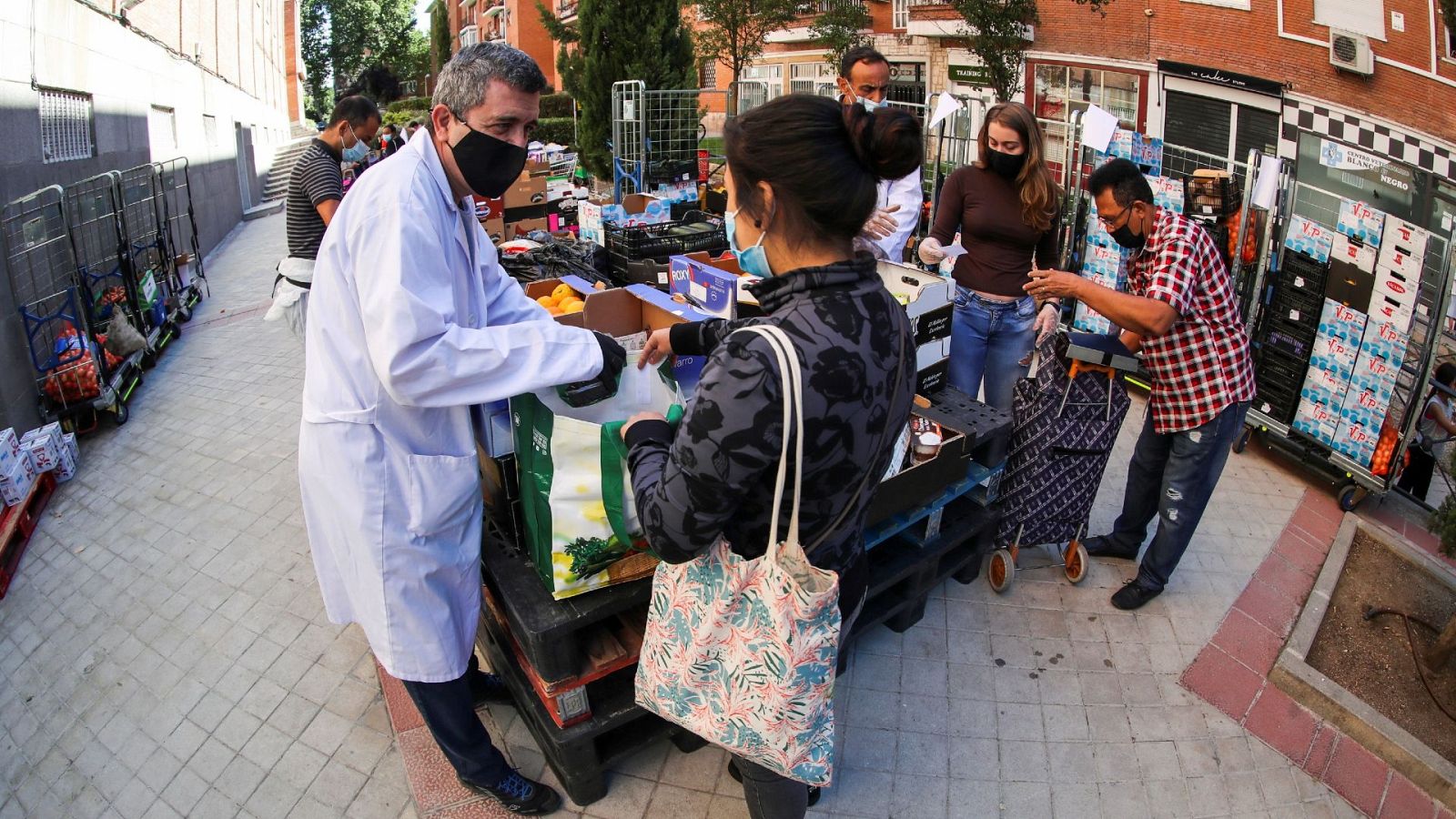 Realojar a personas con pocos recursos en pueblos de la España Vaciada | Ver