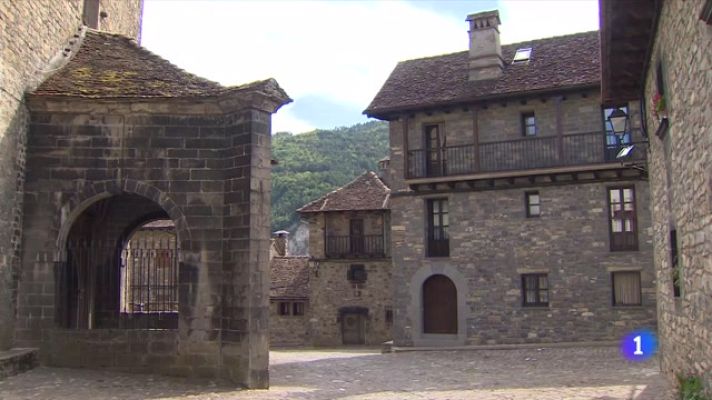 Telediario Fin de Semana - El traje que cautivó al pintor Joaquín Sorolla