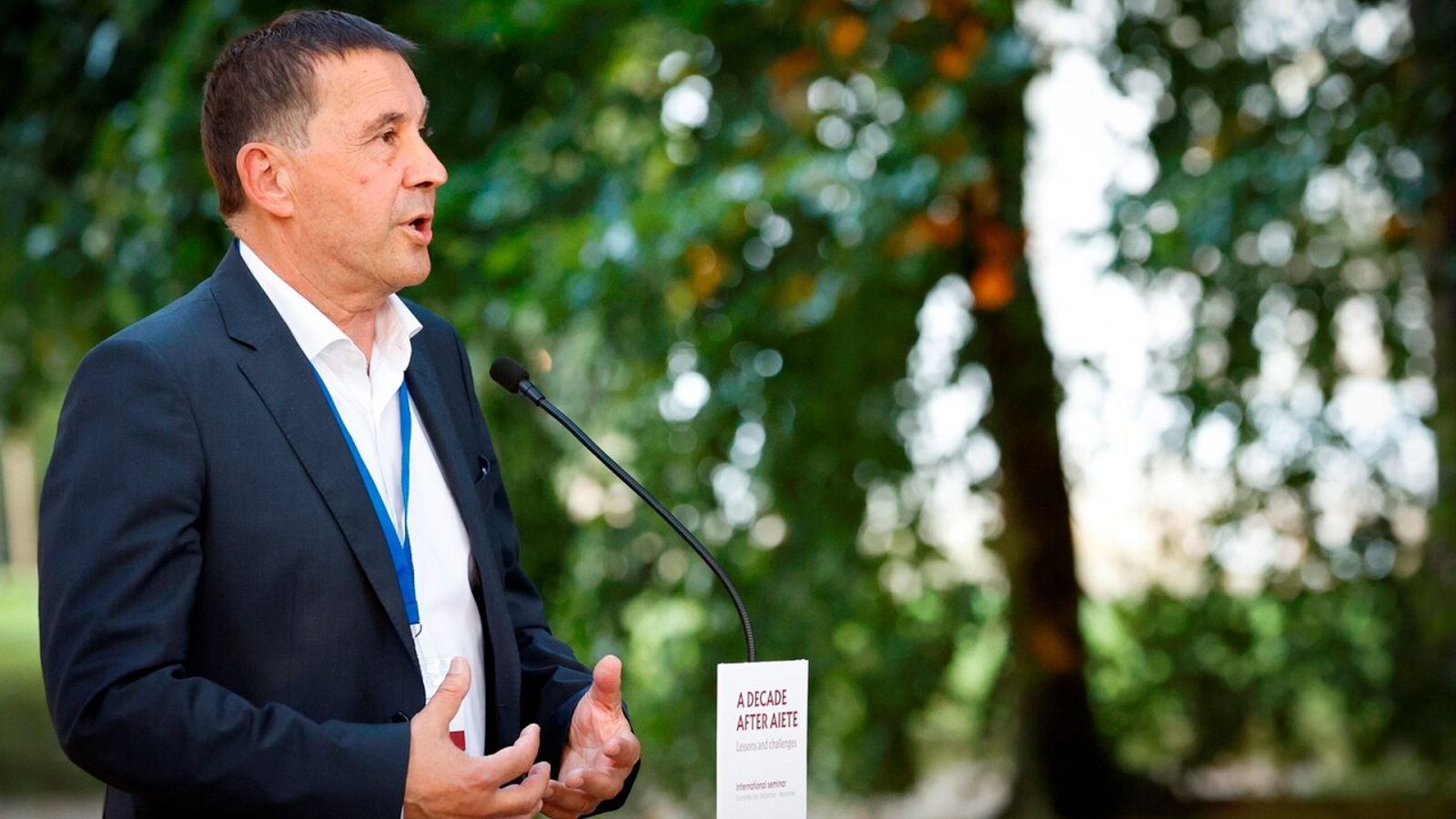 Otegi, a las víctimas en el décimo aniversario del fin de ETA: "Sentimos su dolor. Nunca debió haberse producido" - Ver ahora