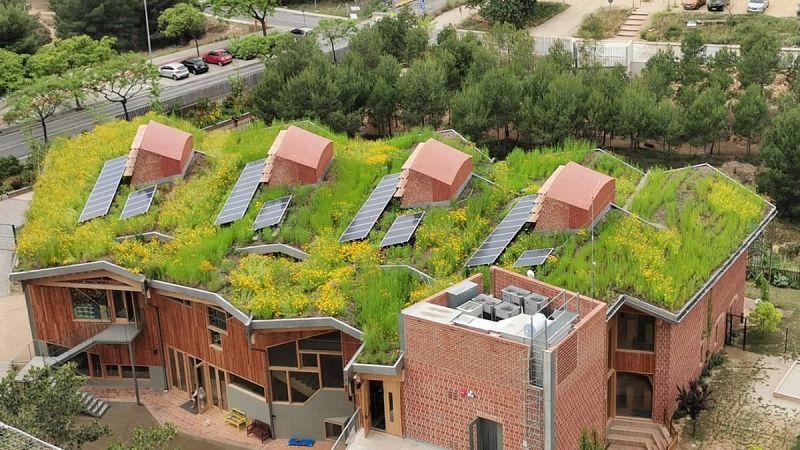 Imagina La Pinada, escuela sostenible en 'Escala humana'