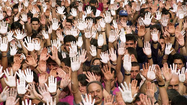 Telediario 2 - Las declaraciones de Otegi resuenan en la política en vísperas del décimo aniversario del fin de ETA