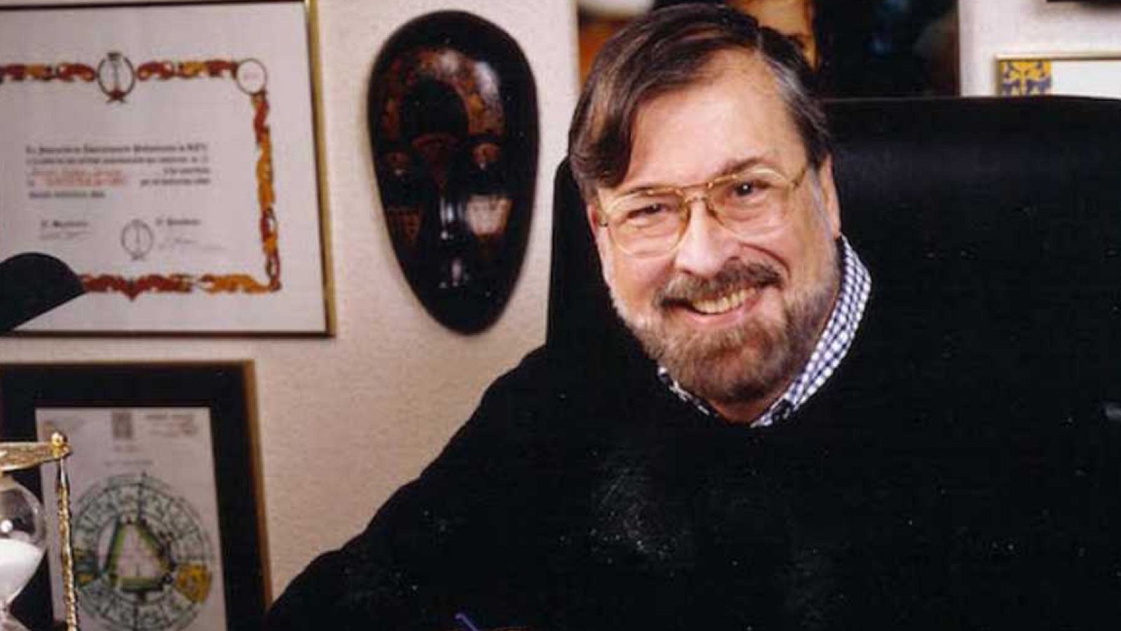 Lazos de sangre - Chicho Ibáñez Serrador, resumen de su vida