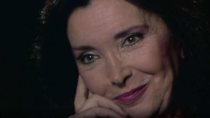 La luna - Nuria Espert y  El último de la fila