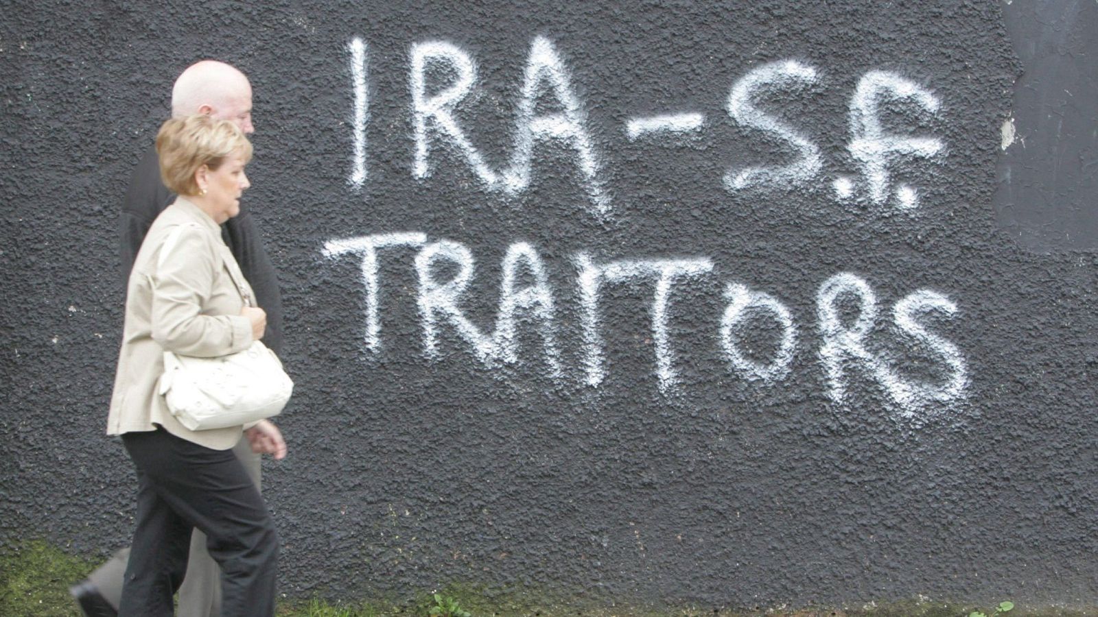 La losa del terrorismo lastra la reconciliación en Irlanda | Ver