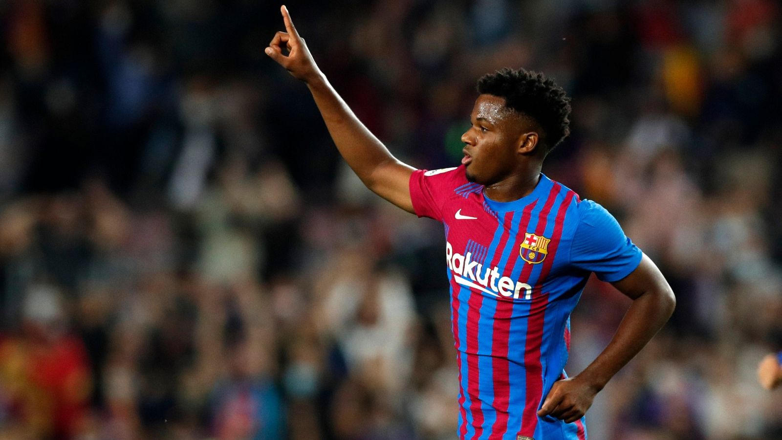 Ansu Fati está "muy feliz" de renovar con el Barcelona | Ver