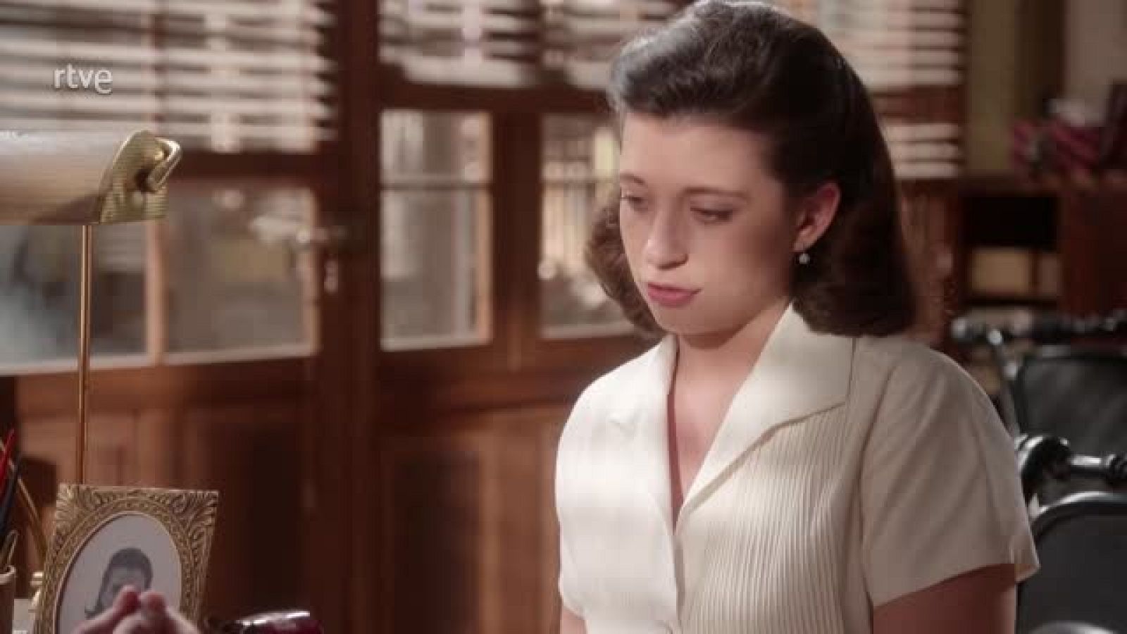 Dos Vidas: Francisco se va a presentar para presidente del círculo de empresarios - Dos vidas | Ver